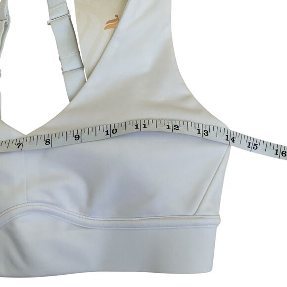 Fabletics Sz S All Day Every Day Adjustable Bra Sports Bra in White NWT - Picture 14 of 16